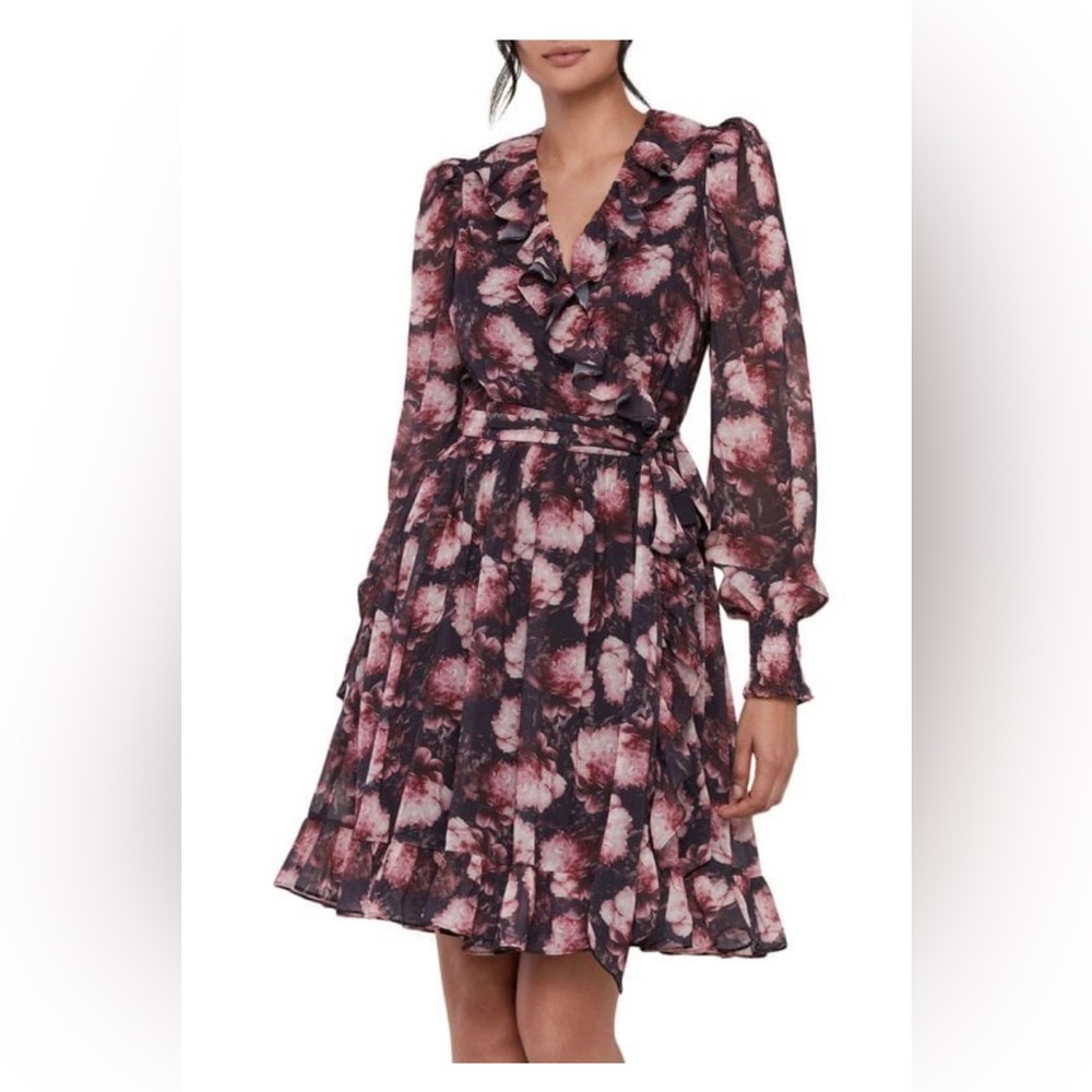 RACHEL PARCELL RUFFLED FLORAL WRAP DRESS